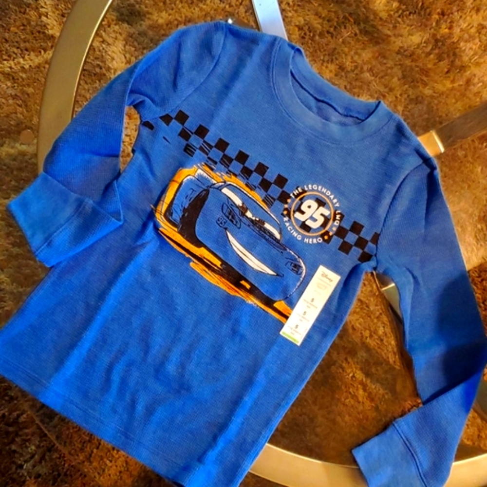 BRAND NEW Boys Size 5 Disney Cars Shirt Never Worn....Blue